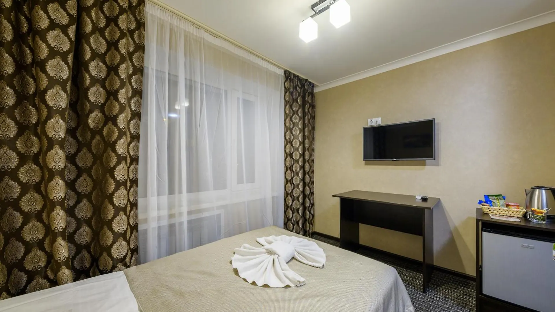 Hotel Nivki Kiev 3*,  Ucrania